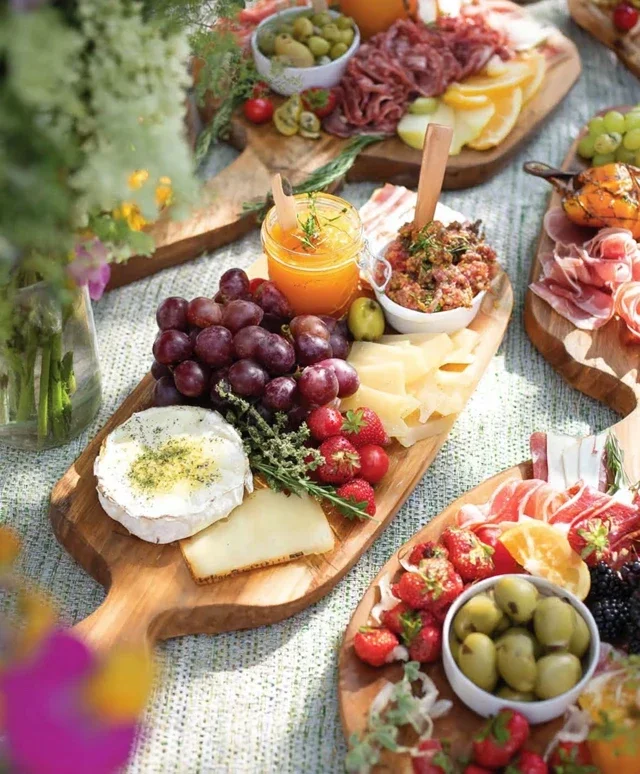 20+ Fabulous DIY Ideas To Host A Summer Garden Party