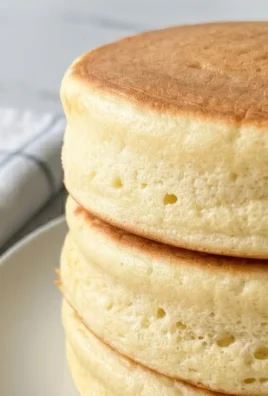 Fluffy Japanese Soufflé Pancakes